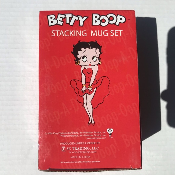 Betty Boop Stacking Mug Set- 2 Mugs Included Comes In Original Box - Picture 3 of 8